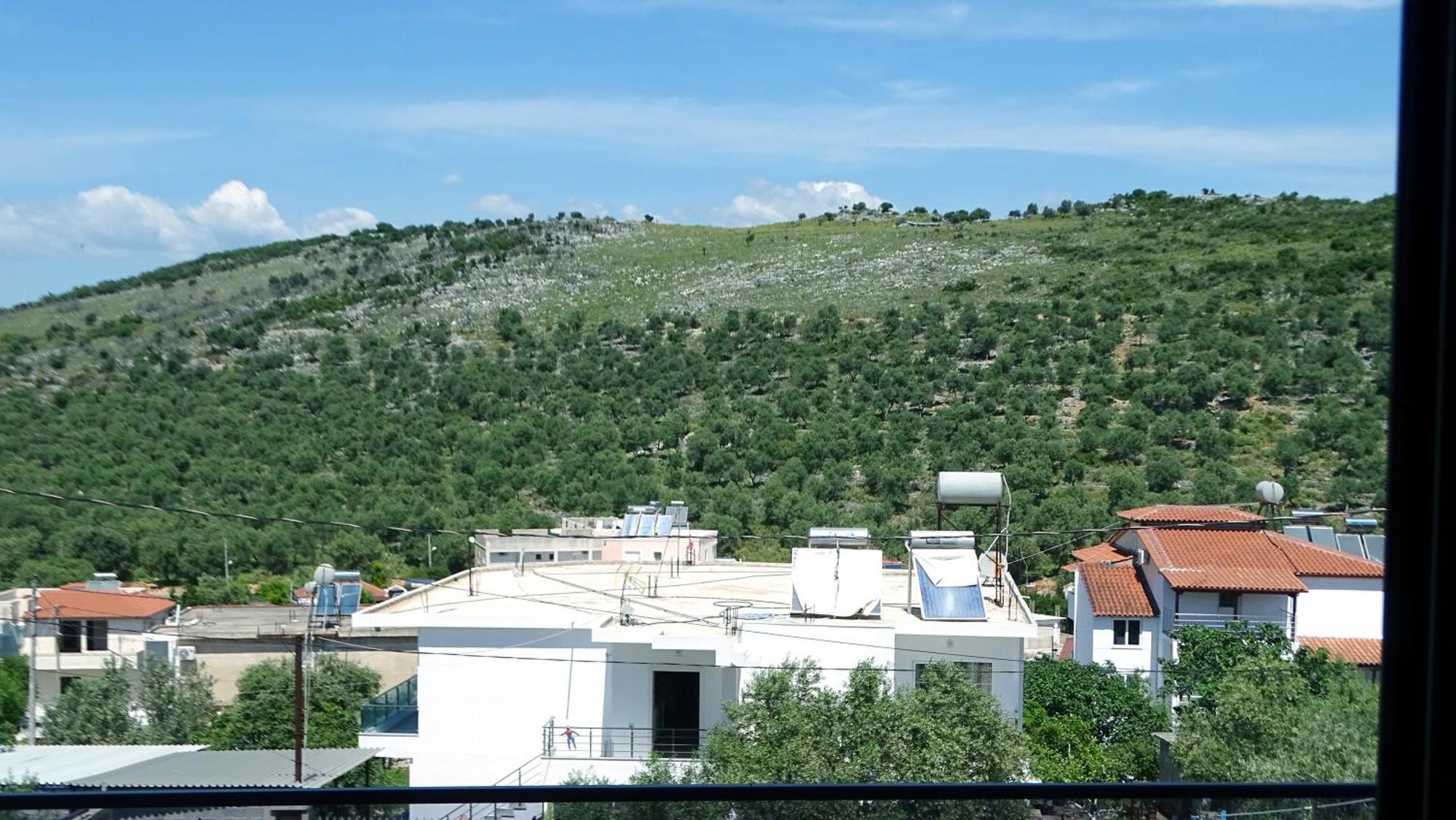Ionian's Breeze 4*